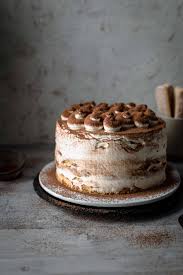 Tiramisu Cake